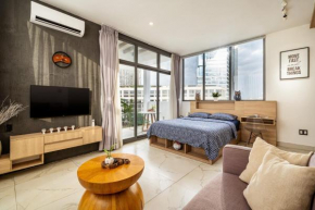 Cozy penthouse 1 BR